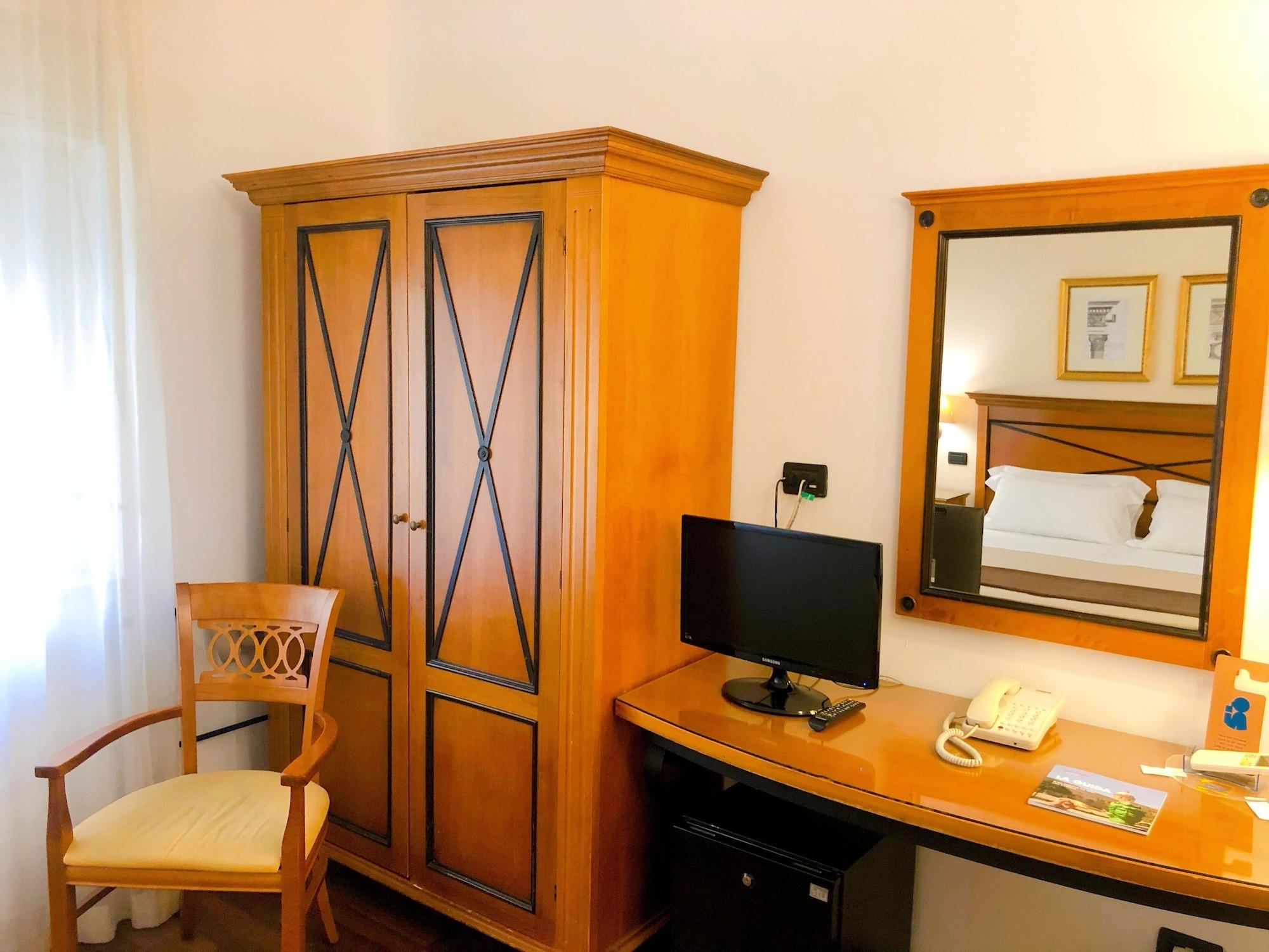 Hotel Florio Opera Palermo Central Bagian luar foto