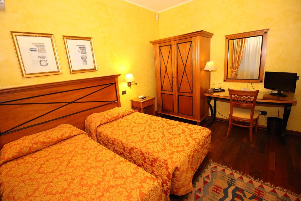 Hotel Florio Opera Palermo Central Ruang foto