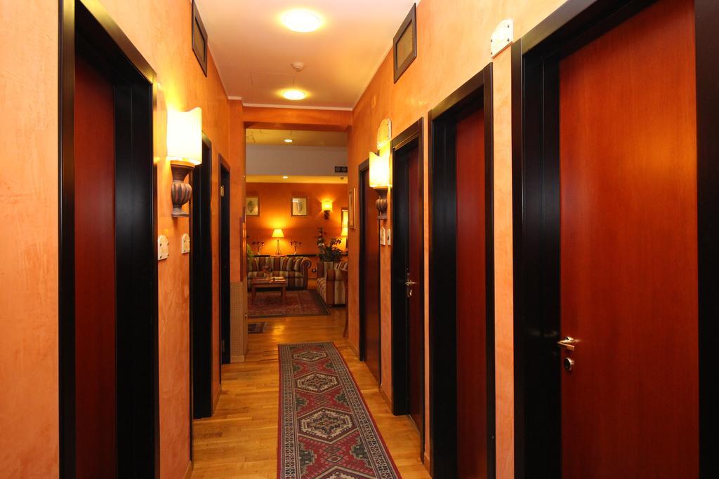 Hotel Florio Opera Palermo Central Bagian luar foto